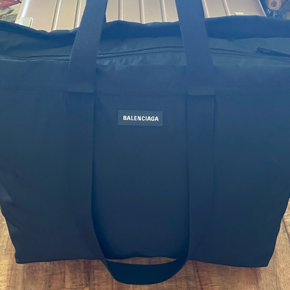 Balenciaga Handbags - Balenciaga large travel tote bag